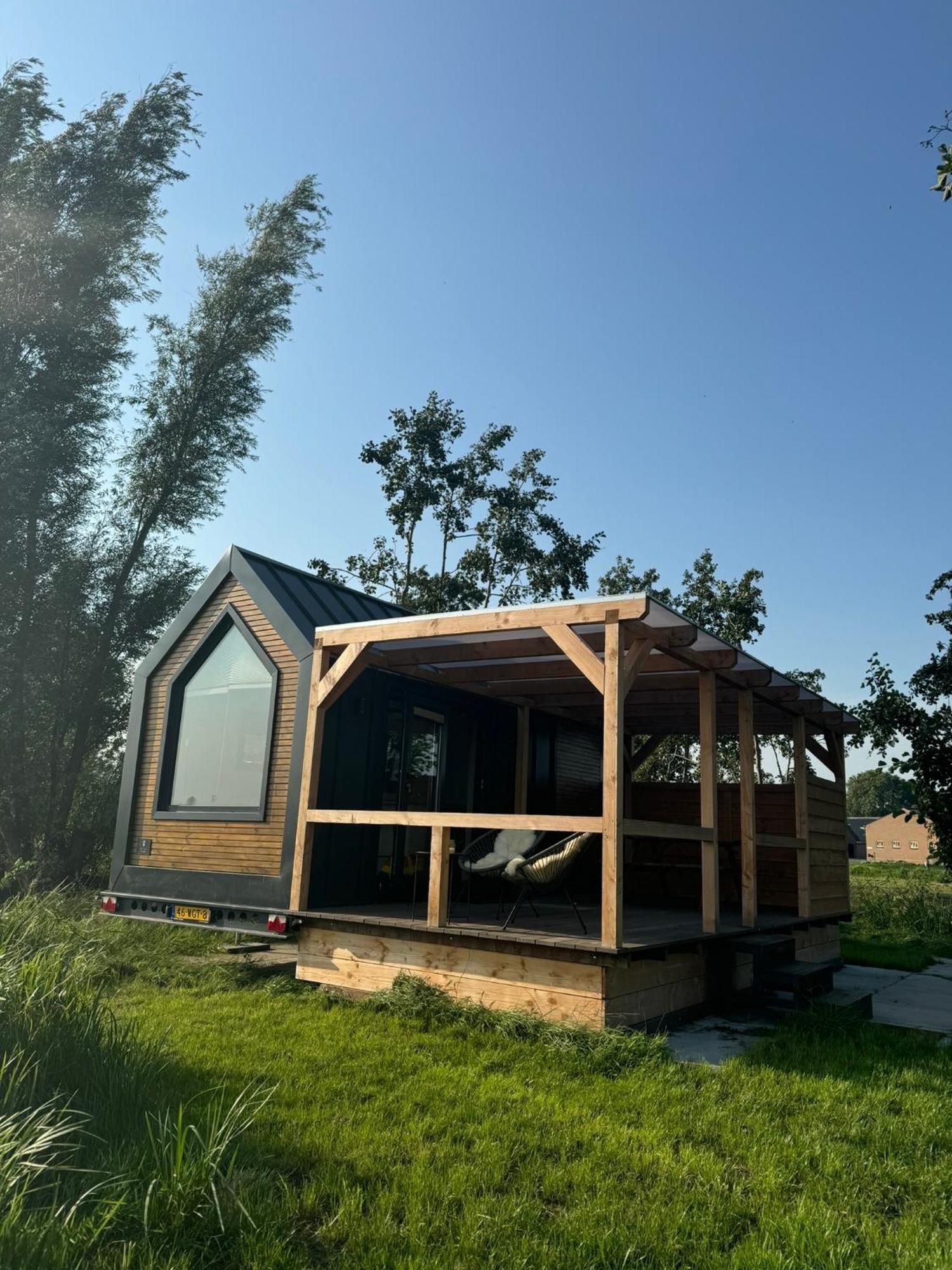 Tinyhouse Noorderlicht Lodge *